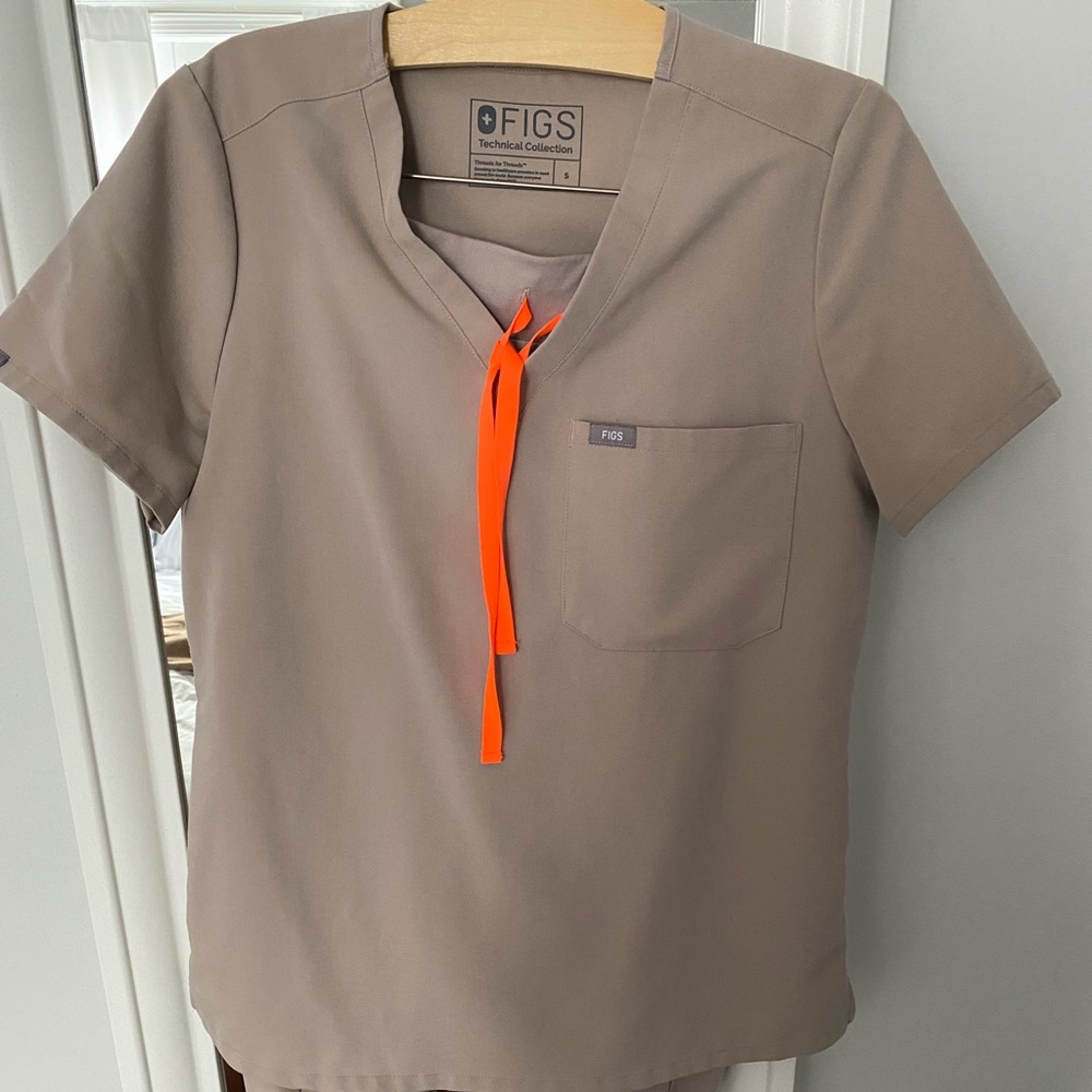 COPY - Figs Boulder Catarina - one pocket scrub t…